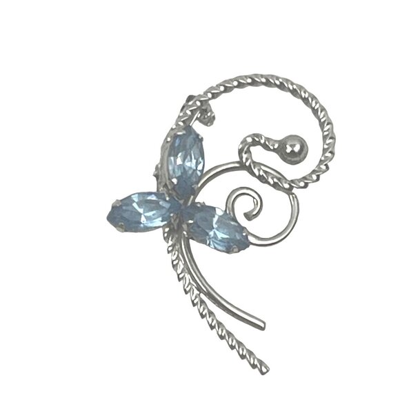 Vintage Wells Brooch Pin With Blue Rhinestones and Silver - Picture 6 of 7
